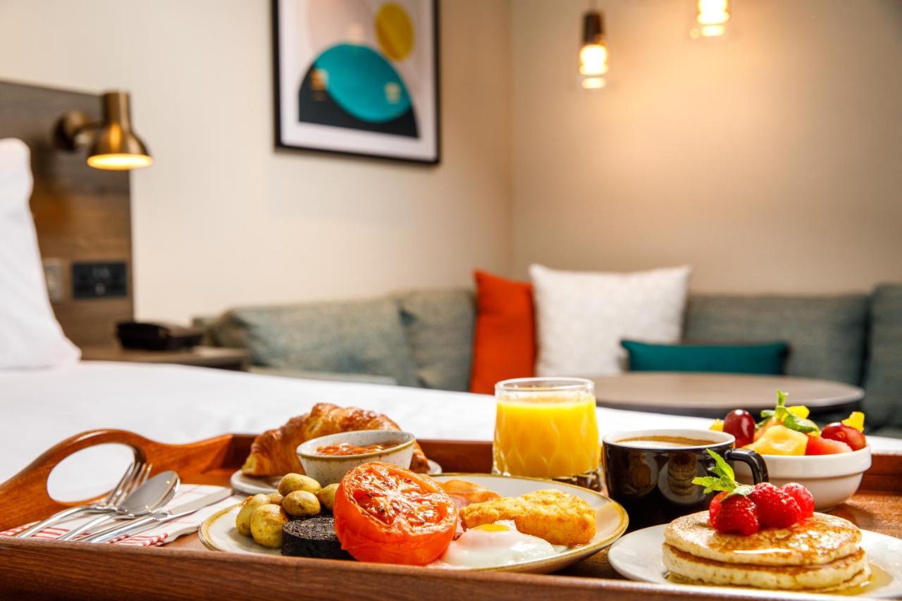 הייל Holiday Inn Manchester Airport T2 By Ihg מראה חיצוני תמונה