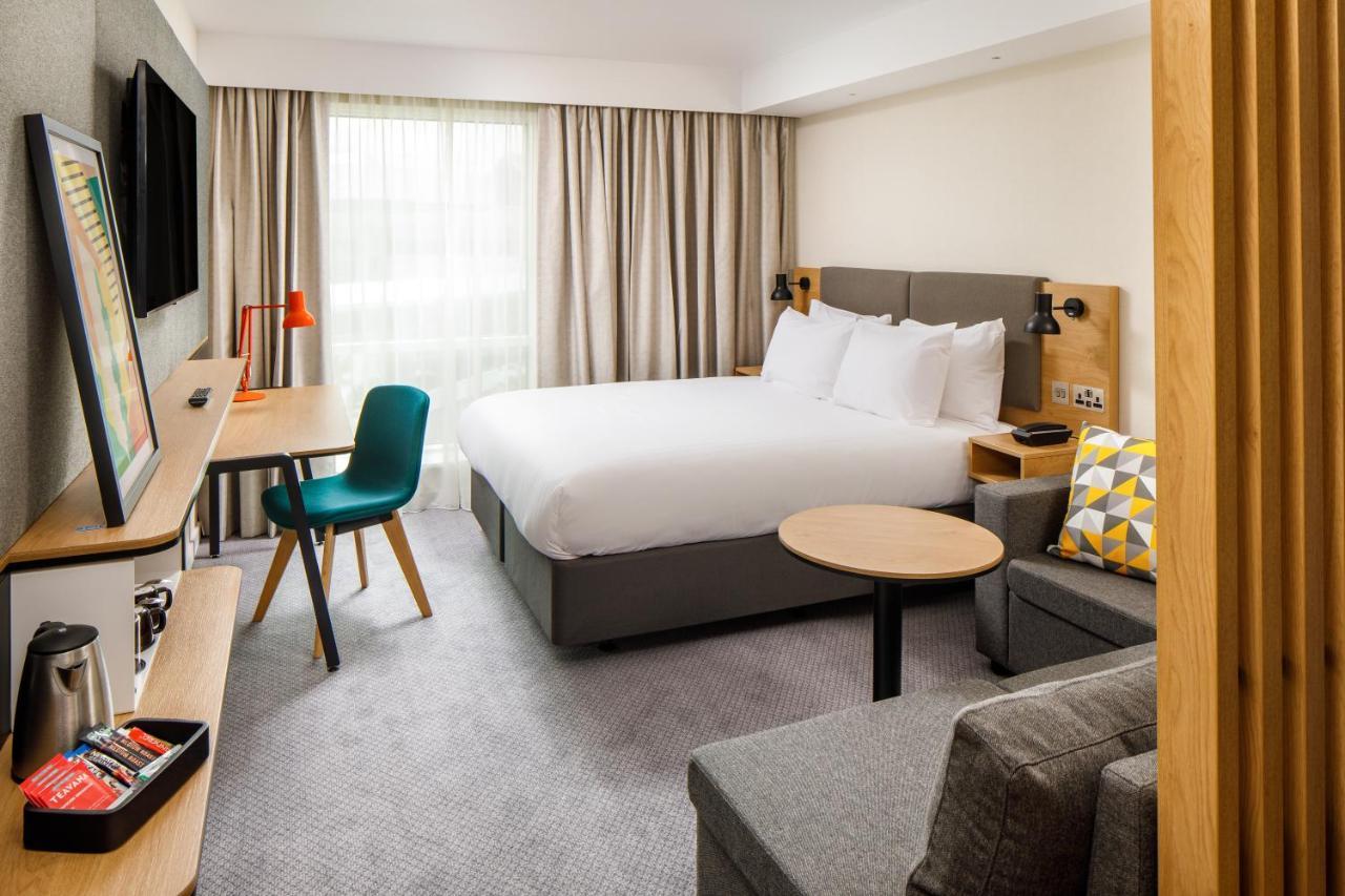 הייל Holiday Inn Manchester Airport T2 By Ihg מראה חיצוני תמונה