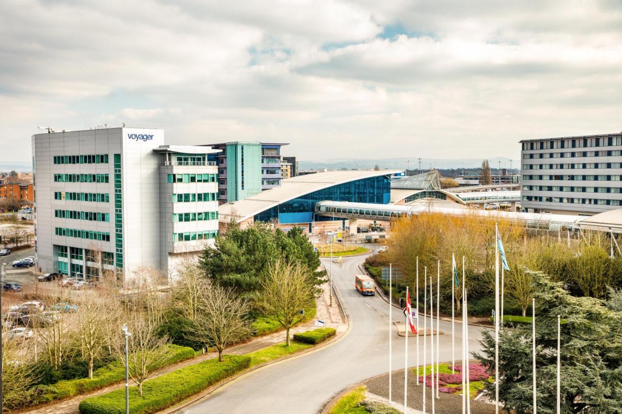 הייל Holiday Inn Manchester Airport T2 By Ihg מראה חיצוני תמונה